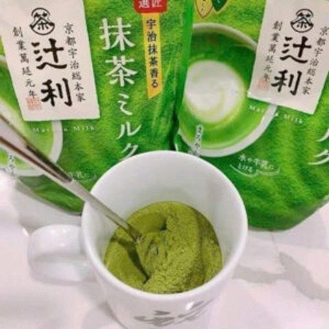 Bột Trà Xanh Uji Matcha Milk Kataoka, là dòng sản phẩm trà sữa hòa tan cao cấp đến từ Nhật Bản, kết hợp giữa bột matcha Uji (Kyoto) thượng hạng và sữa bột nguyên kem