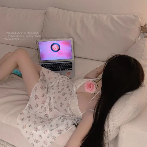 Váy Ngủ Sexy Hoạ Tiết Hoa Nhí Dáng Xoè Siêu Xinh Gợi Cảm Đầm Thức Nữ Voan Xuyên Thấu Tặng Chip Quyến Rũ - N268 Trắng