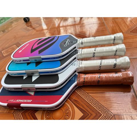 Vợt Pickleball Selkirk OMNI chất liệu lõi tổ ong, bản16mm, bề mặt vợt carbon T700 hàng siêu cấp
