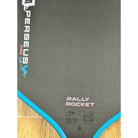 Vợt Pickleball Joola Pops (Gen 5) hàng siêu cấp phiên bản 16mm, mặt vợt carbon nhám