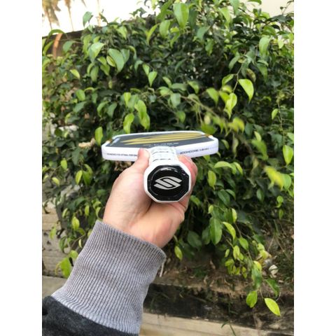Vợt pickleball Selkirk Boomstik Project 003 Elongated , lõi tổ ong, mặt carbon , 16mm màu đen - vàng
