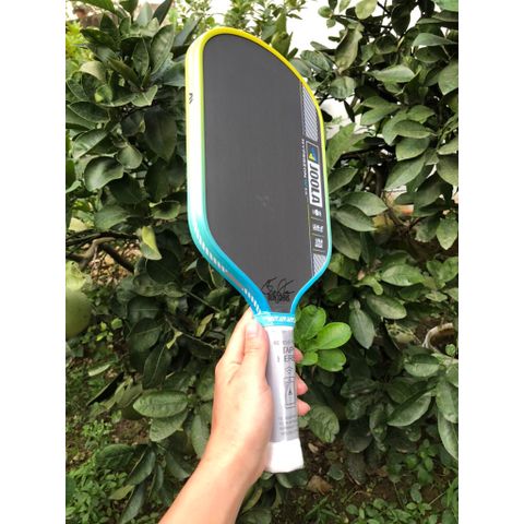 Vợt pickleball Joola Gen 4 Hyperion Limited, Việt nam colorway, mặt carbon 16mm,viền xanh lam - vàng
