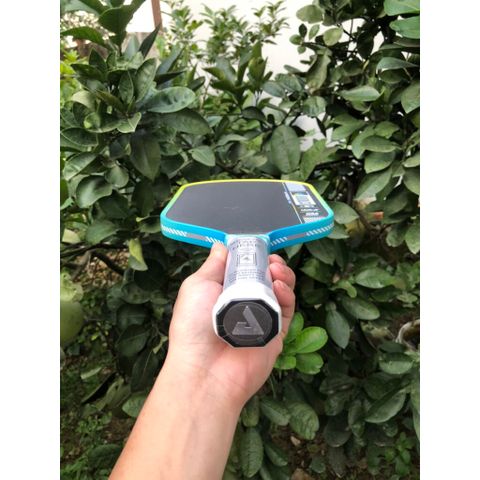 Vợt pickleball Joola Gen 4 Hyperion Limited, Việt nam colorway, mặt carbon 16mm,viền xanh lam - vàng