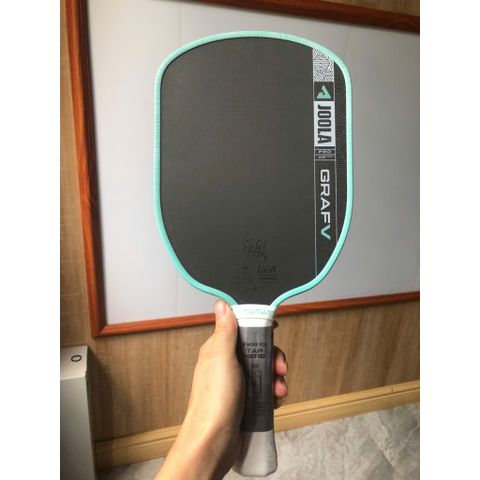 Vợt Pickleball JOOLA Graf Pro V (JOOLA Gen 5),bề mặt nhám carbon, lõi tổ ong - dày 16mm, tay cầm êm
