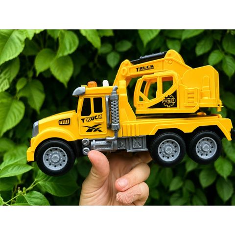 Xe xúc cẩu-Xe đồ chơi xúc cát màu vàng an toàn, phù hợp cho trẻ em
