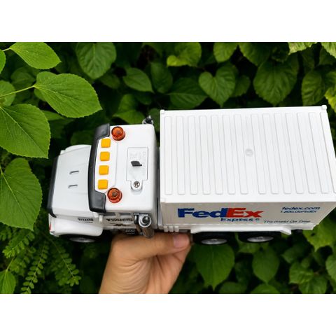 Xe giao hàng FedEx-Xe đồ chơi an toàn cho trẻ em