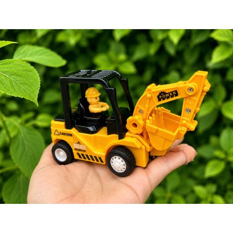 Xe cẩu chạy trớn-Xe đồ chơi an toàn cho trẻ em