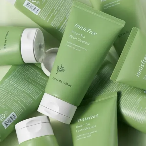 Sữa rửa mặt làm sạch innisfree Green Tea Foam Cleanser 150ml