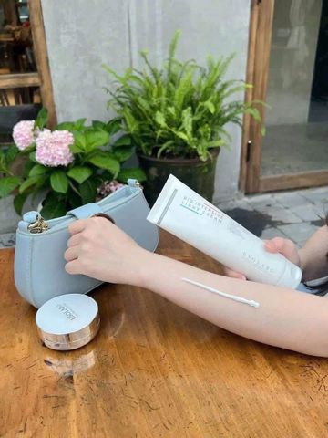 Kem Body Trắng Da Usolab Hàng Công Ti Đủ Tem