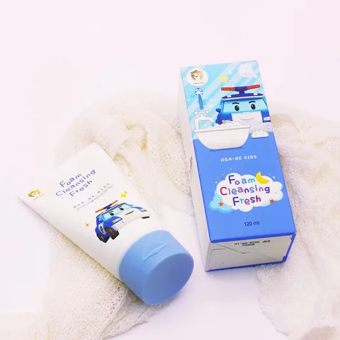 Sữa rửa mặt trẻ em POLI Foam Cleansing Fresh Hàn Quốc làm sạch da mặt dịu nhẹ, không gây kích ứng