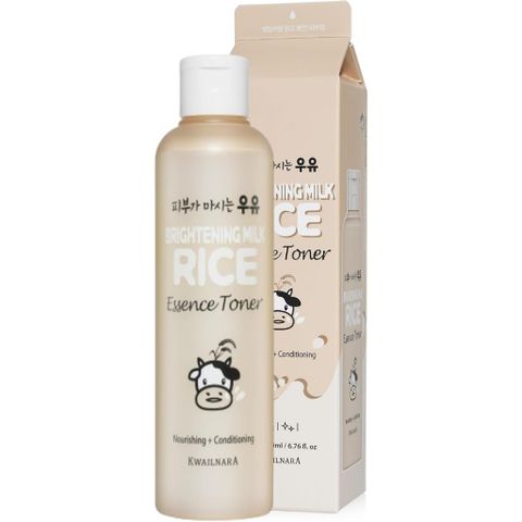 Nước hoa hồng dưỡng ẩm và làm sáng da Kwailnara Brightening Milk Rice Essence Toner Hàn Quốc 200ml