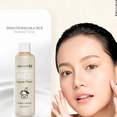 Nước hoa hồng dưỡng ẩm và làm sáng da Kwailnara Brightening Milk Rice Essence Toner Hàn Quốc 200ml
