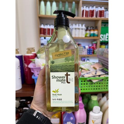 Sữa tắm trà xanh Showermate Body Nature Green Tea làm sạch, dưỡng ẩm mềm da Hàn Quốc 550ml