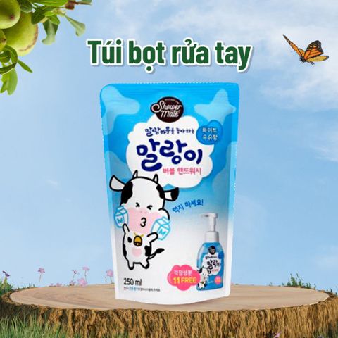 Bọt rửa tay Shower Mate Bubble Hand Wash hương dâu, sữa diệt khuẩn dưỡng ẩm cho da tay mềm mại 250ml