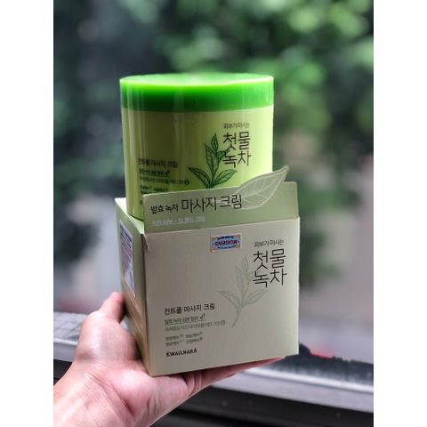Kem massage trà xanh thảo dược Welcos Green Tea Control Hàn Quốc 300g