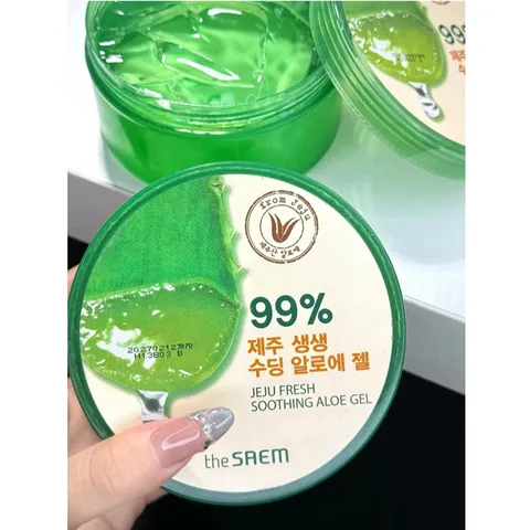 Gel dưỡng ẩm và làm dịu da The Saem Pink Aloe Aqua Gel Hàn Quốc 300ml