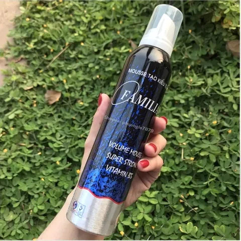 Mousse Tạo Kiểu Tóc Familiar Giữ Nếp Mạnh 250ml