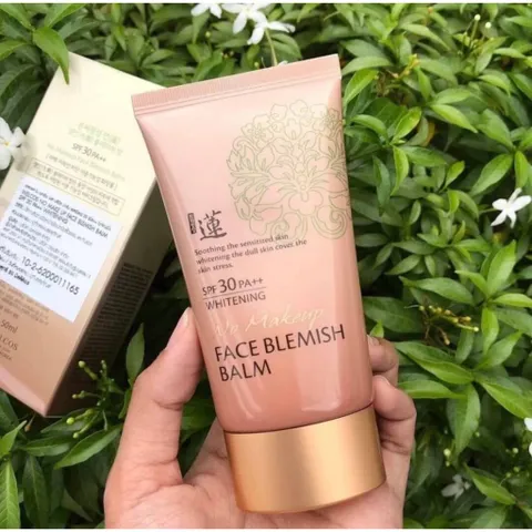 Kem BB trang điểm Makeup Face Blemish Balm 50ml SPF30 Làm trắng, dưỡng ẩm, che mờ vết nám