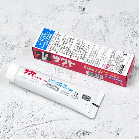 Kem đánh răng cho người hút thuôc ZACT LION đỏ Nhật Bản 150g
