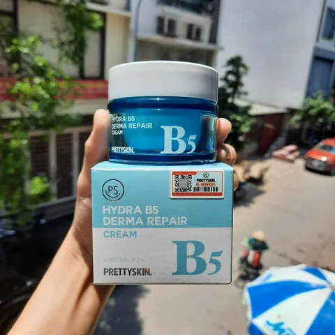 Kem dưỡng trắng da B5 Pretty Skin phục hồi và dưỡng sáng Hydra Derma Repair Cream 52ml