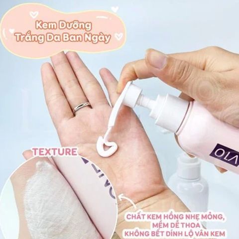 Sữa dưỡng thể trắng da, dưỡng ẩm, nâng tone PrettySkin Glutathione Body Lotion Hàn Quốc 250ml