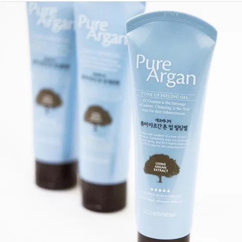 Gel tẩy da chết dành cho da mặt Welcos Pure Tone Up không gây khô ráp da Hàn Quốc 120gr