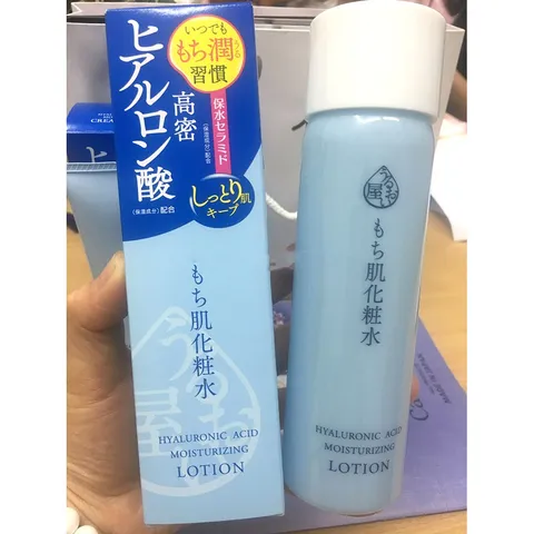Nước hoa hồng dưỡng trắng da và ngăn ngừa lão hóa Naris Hyaluronic Acid Moisturizing Nhật Bản 180ml