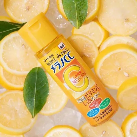 Nước hoa hồng Mentholatum Melano CC Rohto của Nhật Bản, sản phẩm giúp ức chế hắc tố melanin, làm mờ thâm mụn, nám và dưỡng da sáng đều màu