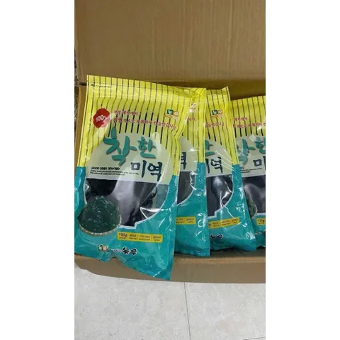 Rong Biển Khô Nấu Canh Hàn Quốc Nong Woo (Gói 100g) - Rong Biển Tự Nhiên Nấu Canh Đậu Hũ Thịt Bằm Thơm Ngon Chuẩn Vị
