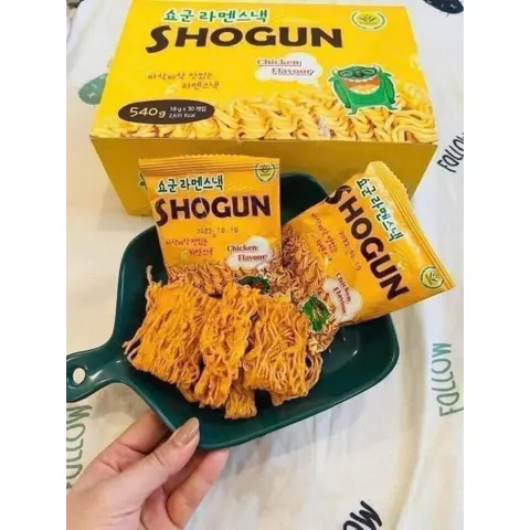 Thùng 30 Gói Mỳ Ăn Liền SHOGUN Vị Gà Cho Bé (18g x 30 Gói) - Mì Snack Trẻ Em Hàn Quốc Giòn Ngon Thơm Béo