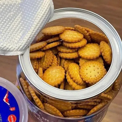 Bánh Quy Kiểu Nhật Miniu Boss 350g Hũ Giòn Rụm Thơm Ngon (Vị Bơ Sữa / Muối Biển) - Đồ Ăn Vặt Nội Địa Trung Quỳnh Nhung