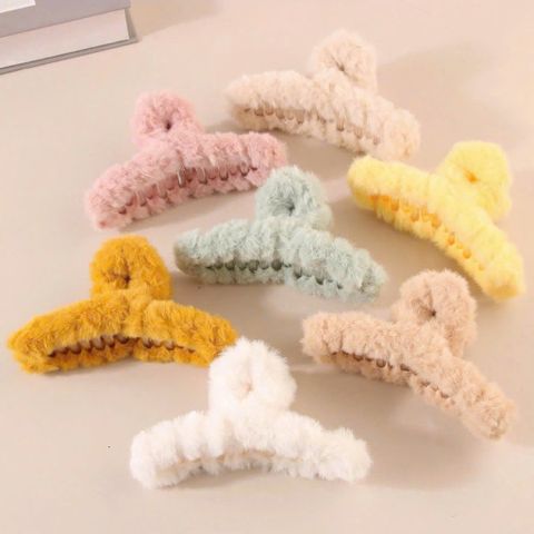 Combo 2 Kẹp Tóc Càng Cua Bọc Lông Vũ Siêu Mềm SP00490 - Kẹp Ngoạm Tóc Lông Xù Hot Trend Thu Đông Nhiều Màu Dễ Thương