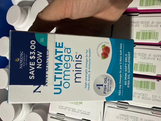 Nordic Naturals Ultimate Omega Minis - 60 viên mềm cá hồi - bổ sung omega-3 cho tim, não và hệ miễn dịch - hương dâu tây