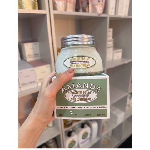 Milk Concentrate 200ml – Kem dưỡng thể hạnh nhân✨ 786154