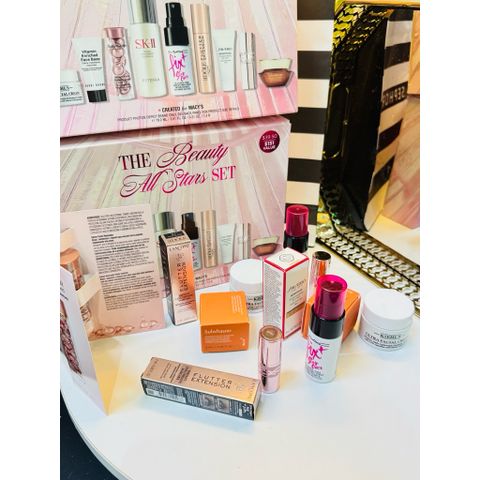 tách Gift ✨ THE BEAUTY ALL STARS SET – Set mỹ phẩm mini cao cấp đáng sở hữu ✨ 786173