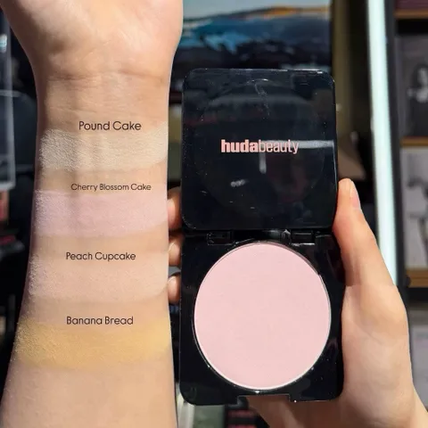 Phấn Nén Triệt Sắc Kiềm Dầu 🌸 HUDA BEAUTY EASY BAKE PRESSED POWDER – CHERRY BLOSSOM CAKE 🌸 786190