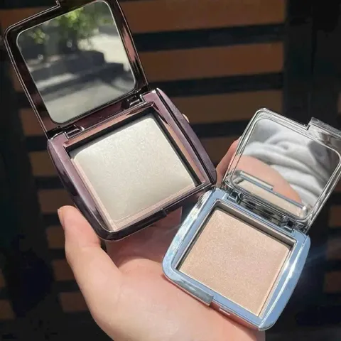 Phấn Nén Hiệu Chỉnh Da GLOW -LIGHTING POWDER – HIỆU ỨNG DA MỊN MƯỢT mini size✨ 786211