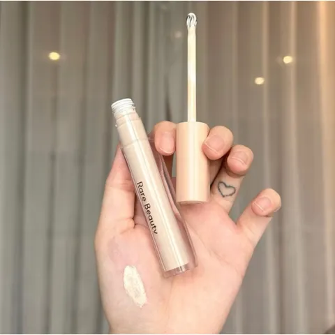 Kem bắt sáng vùng mắt Rare Beauty✨ 786301