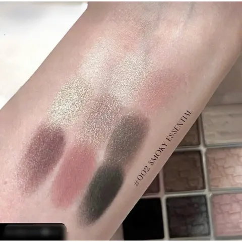 Bảng mắt 9 ô tone hồng đất – nâu lạnh – nhũ sáng  Backstage Eye Palette 🌸✨ 786307