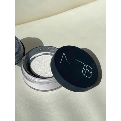 Phấn phủ kiềm dầu nhẹ 2 Nắp Light Reflecting Setting Powder ✨ 786318