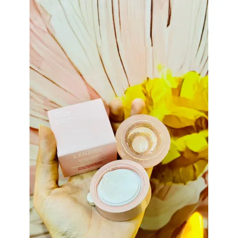 Dưỡng môi Laneige Bouncy & Firm Lip Treatment 🌸