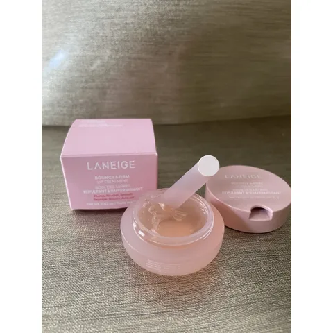Dưỡng môi Laneige Bouncy & Firm Lip Treatment 🌸