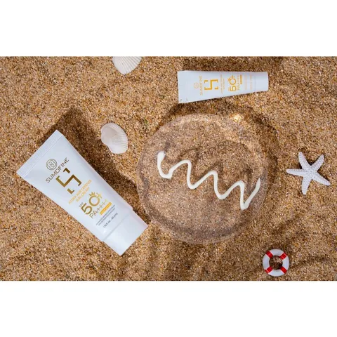 Kem Chống Nắng Sumdfine Hydra Age Defense Sun Cream SPF50+ PA++++ Hàn Quốc – 7 Màng Lọc Chống Nắng, Dưỡng Ẩm