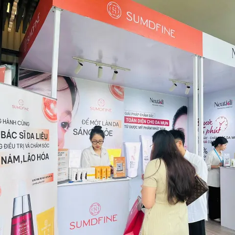 Bộ sản phẩm chăm sóc da Sumdfine - Chống nắng - Phục hồi - Mờ thâm nám