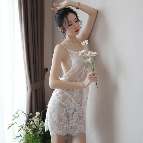 Váy ngủ ren hoa xuyên thấu thoáng mát + Quần lót sexy