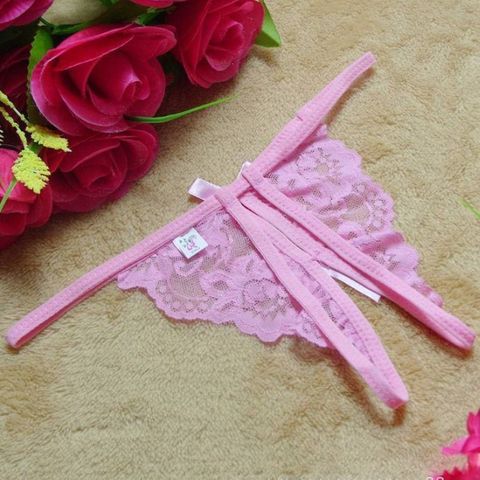 [Che tên] Quần lót lọt khe trơn sexy