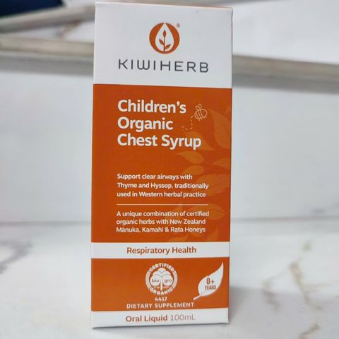 Siro ho hữu cơ KiwiHerb Children's Organic Chest Syrup |100 mL| Long đờm - Giảm ho - Kháng khuẩn & Làm thông thoáng đường hô hấp [S/P Chuẩn NZ]