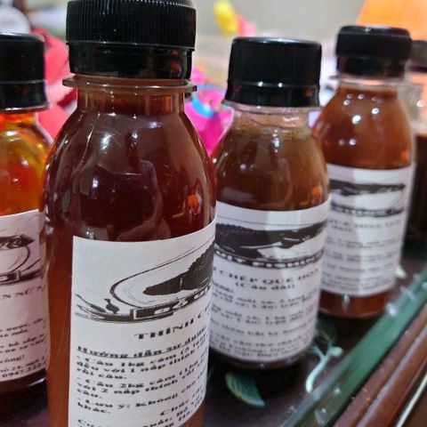 THÍNH TRẮM ĐEN NỮ NHI HỒNG