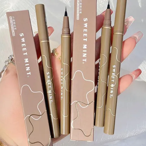 HOT Bút Kẻ Mắt Dạng Lỏng Sweetmint Mảnh Mượt Lâu Trôi không thấm nước Không Lem Màu 787920