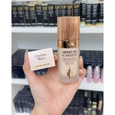 Kem Nền Charlotte Tilbury Airbrush Flawless Foundation Tone 1N trắng sáng tự nhiên (30ml) 788026